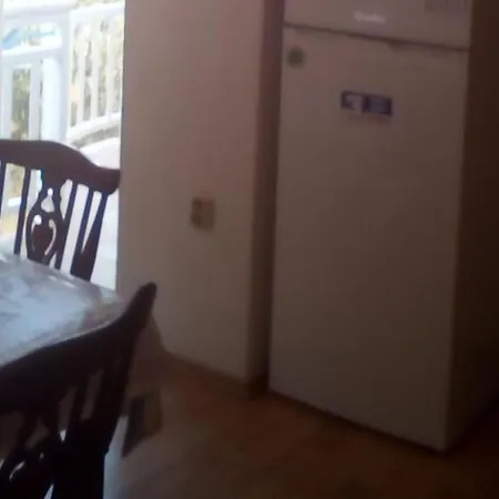 Apartment Rudez Gradac (Split-Dalmatia)