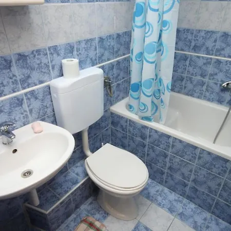 Rudez Apartment *