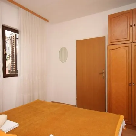 Rudez * Gradac (Split-Dalmatia)